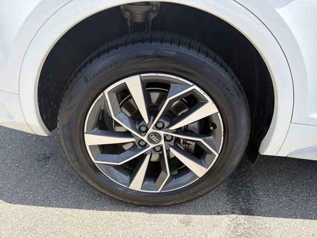 2021 Audi Q5 quattro