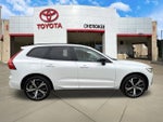 2024 Volvo XC60 B5 Ultimate Dark Theme
